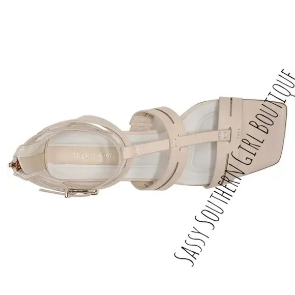 🆕⭐Franco Sarto beige modern sandals