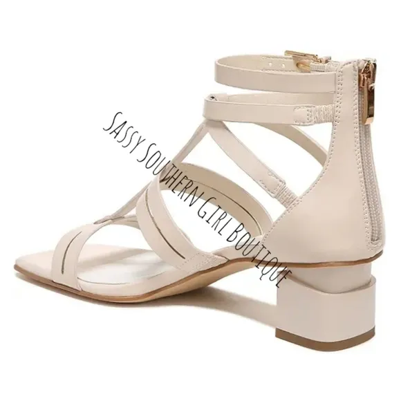 🆕⭐Franco Sarto beige modern sandals