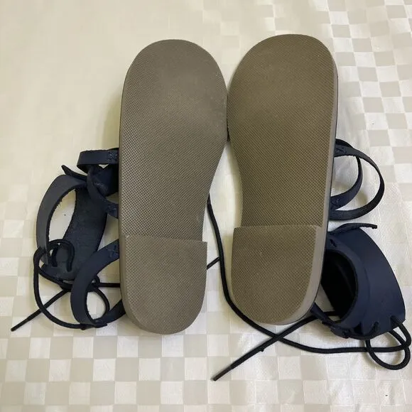 Free people Vacation Day Wrap Leather Sandals Denim blue Sz 39