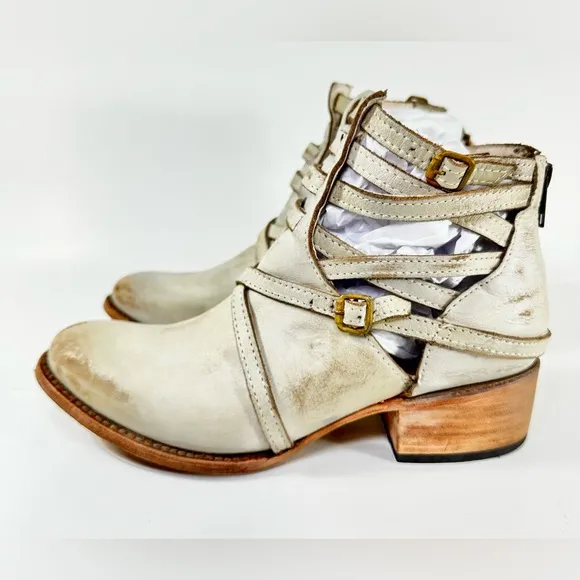 FREEBIRD BY STEVEN STAIR STRAPPY ANKLE BOOTS White SIZE 8 Leather Booties