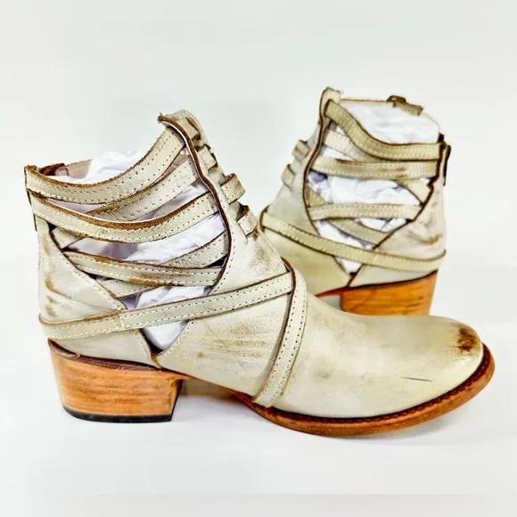 FREEBIRD BY STEVEN STAIR STRAPPY ANKLE BOOTS White SIZE 8 Leather Booties