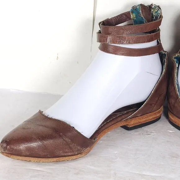 Freebird By Steven Women's Eden US7 Brown Distressed Leather Ballet Flats Shoes