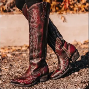 Freebird 🦅 Wonder Boots in Wine