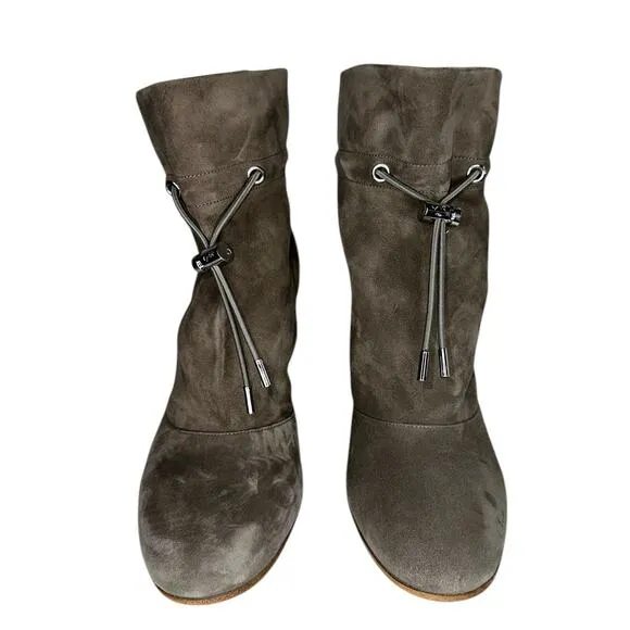 Gianvito Rossi Maeve Tan Beige Calfskin Leather Suede Ankle Boots Pumps Size 9.5