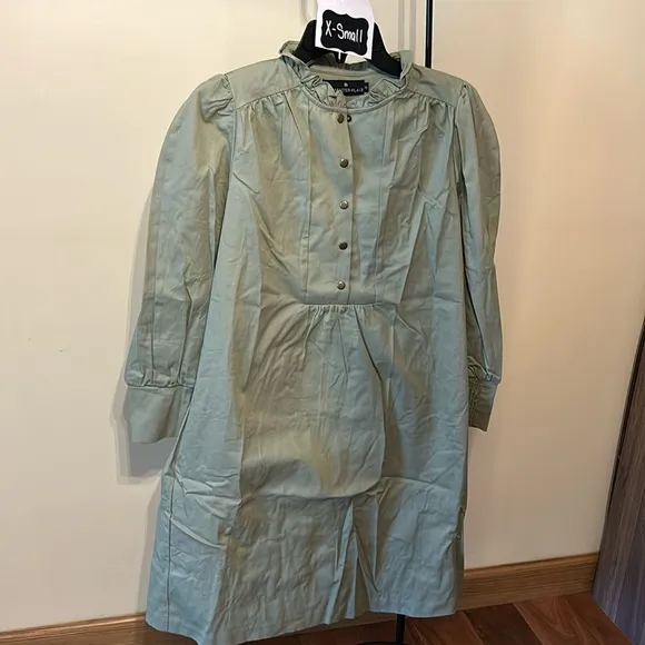 Green Claiborne Dress POMANDER PLACE