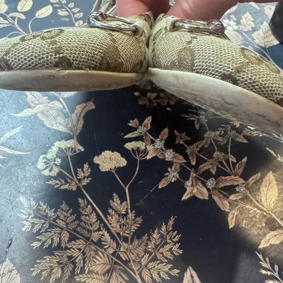 Gucci girls monogram horsebit Beige Ballet Flats 29 11.5 /12 kids