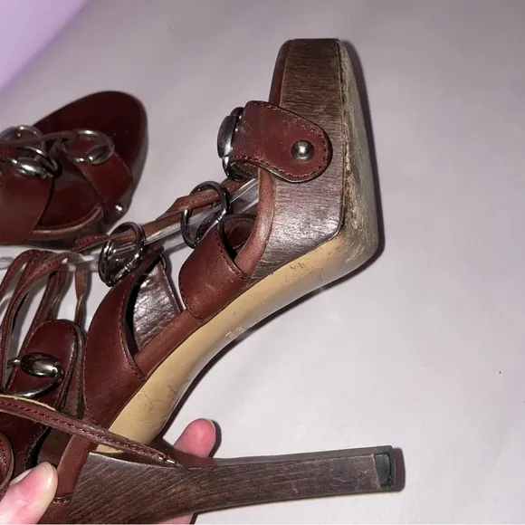 Gucci Size 8B Spring 2007 Horsebit Gladiator Heels Brown Platform