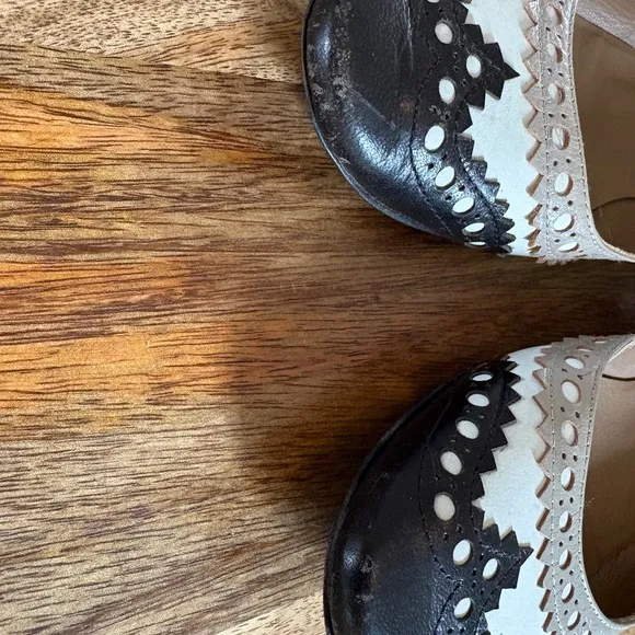 Hermès Leather ballet flats color block western white cream gray 37 US 7 shoes