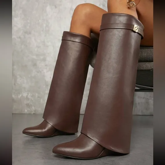 High Knee Trendy Boots 👢