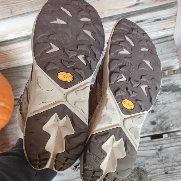 Hoka Anacapa 2 Sand and Taupe Athletic Shoes