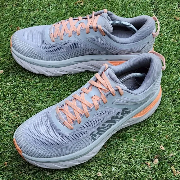 HOKA BONDI 7 - Womens Athletic Shoes - SIZE 10.5