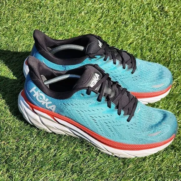 HOKA CLIFTON 8 - Mens Athletic Shoes - SIZE 10.5D