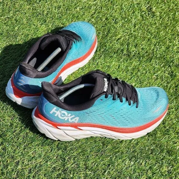 HOKA CLIFTON 8 - Mens Athletic Shoes - SIZE 10.5D