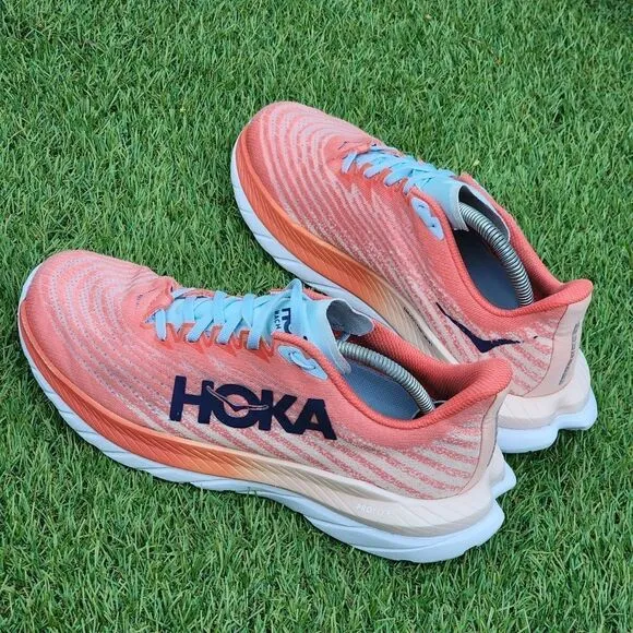 HOKA MACH 5 - Womens Athletic Shoes - SIZE 9.5B