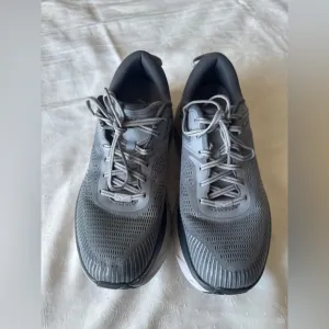Hoka Men's Gray Athletic Shoes Size 10 2E