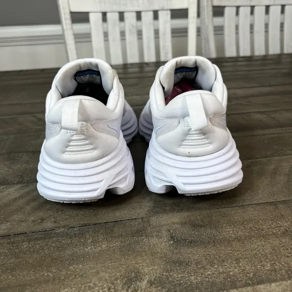 Hoka One One Bondi 8 Athletic Shoes Sz 7.5B