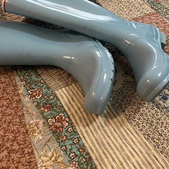 Hunter knee high water boots
