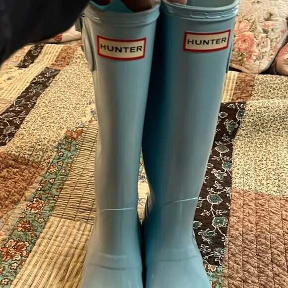 Hunter knee high water boots