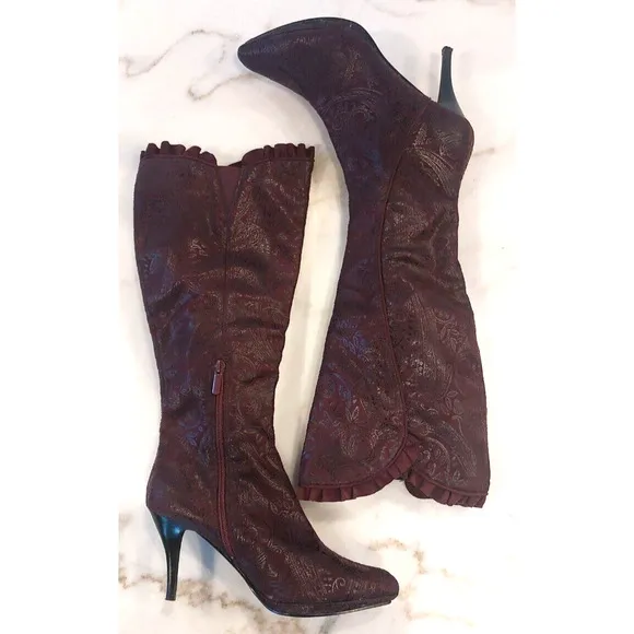 Impo Stretch Eggplant Baroque Shiny‎ Paisley Ruffle Top Dress Boots Women's 8M