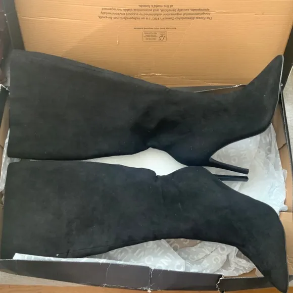 INC Rajelf Knee-High Boots Black Suede Pointed Toe Stiletto Heel Wide Calf - 8WC