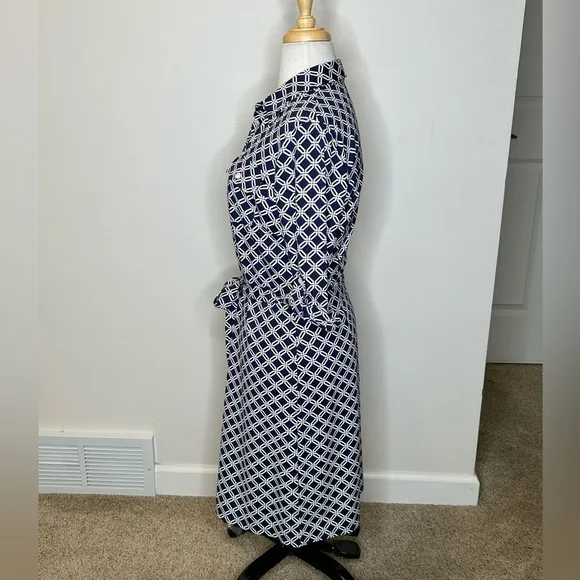 J. McLaughlin Dress Size S Knit shirt Dress Navy White Geometric
