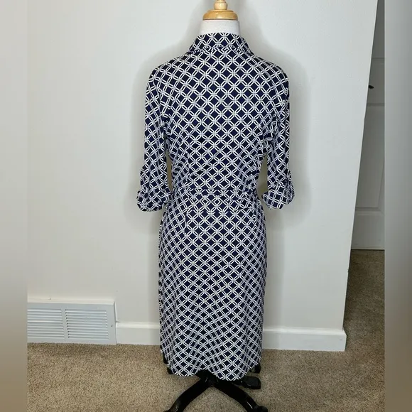 J. McLaughlin Dress Size S Knit shirt Dress Navy White Geometric