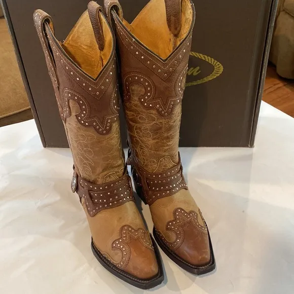 J.B. Dillon Cowgirl boots brown with silver accents