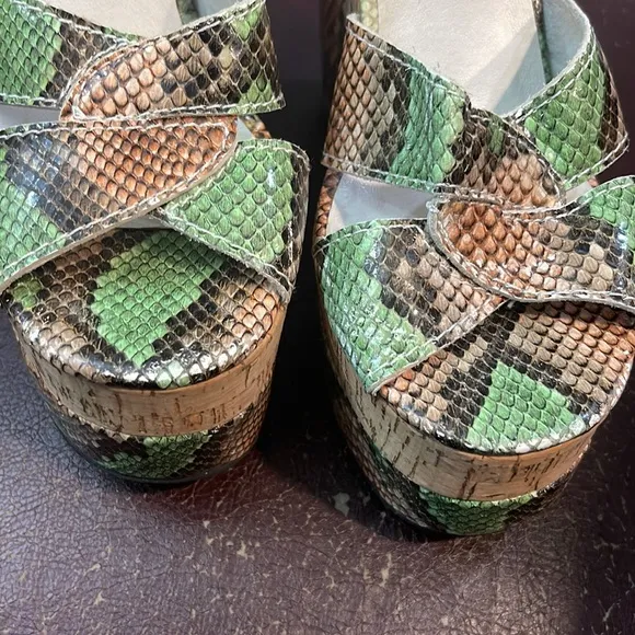 Jeffrey Campbell snake skin wedge platform shoes