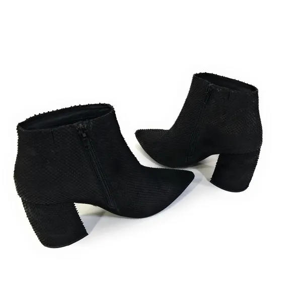 Jeffrey Campbell 'Total' Ankle Boots in Black Scale Womens Size 7