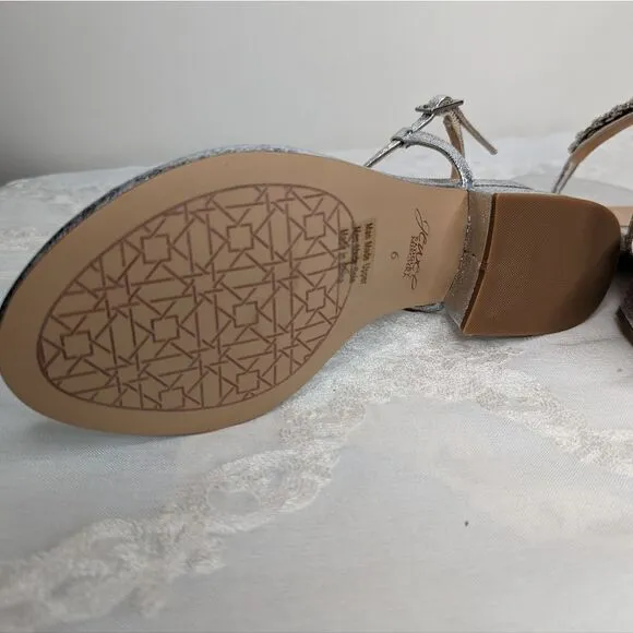 Jewel Badgley Mischka Dasha Block Heel Thong Sandals Silver