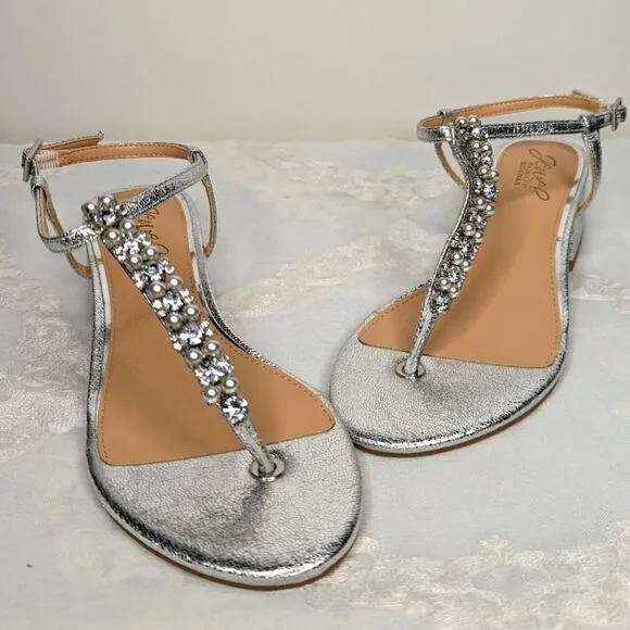 Jewel Badgley Mischka Dasha Block Heel Thong Sandals Silver