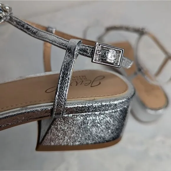 Jewel Badgley Mischka Dasha Block Heel Thong Sandals Silver