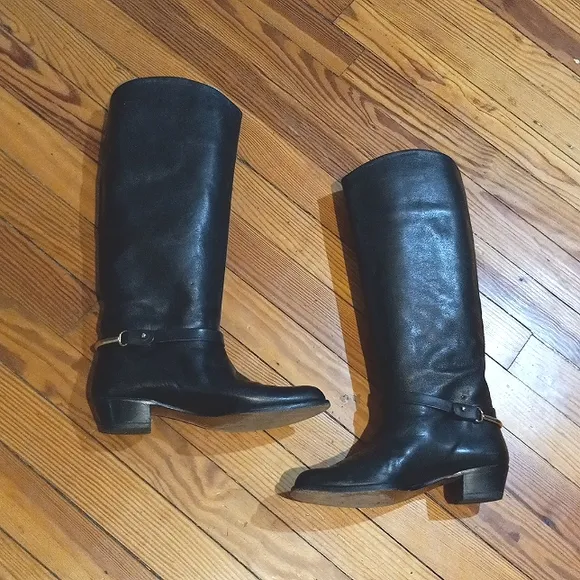 Joan &amp; David boots