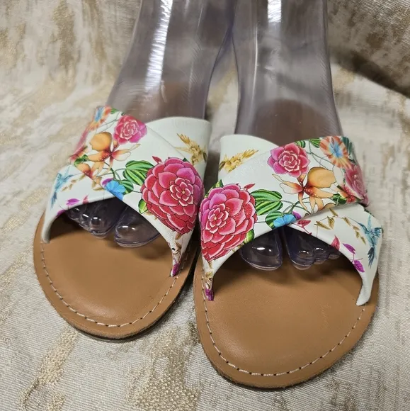 Johnny Was Andra Cross Leather Floral Print Slip On Flat Sandals Sz 8.5