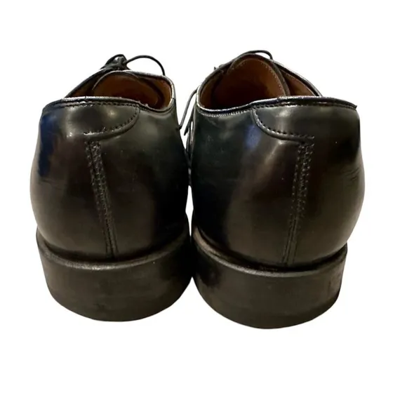 Johnston &amp; Murphy Black Leather Dress Shoes Men’s Size 10.5