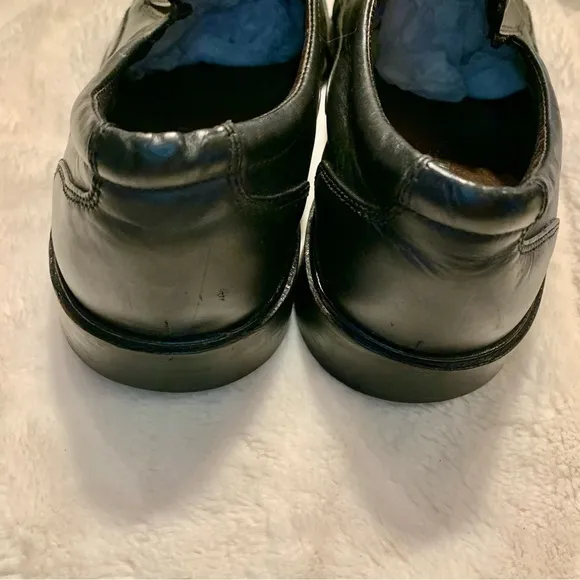 Johnston &amp; Murphy Dress Shoes 10M Men’s Black Leather Slip-On Loafers Classic