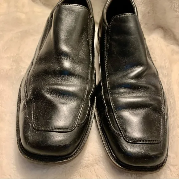 Johnston &amp; Murphy Dress Shoes 10M Men’s Black Leather Slip-On Loafers Classic