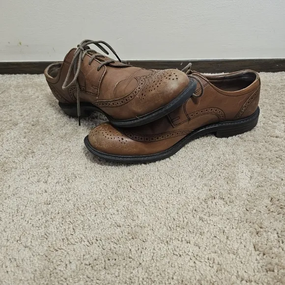 Johnston &amp; Murphy Dress Shoes Beige Size 9.5