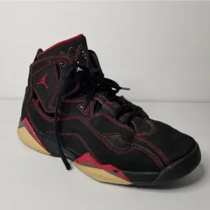 Jordan's athletic shoes kids size 6.5 basketball