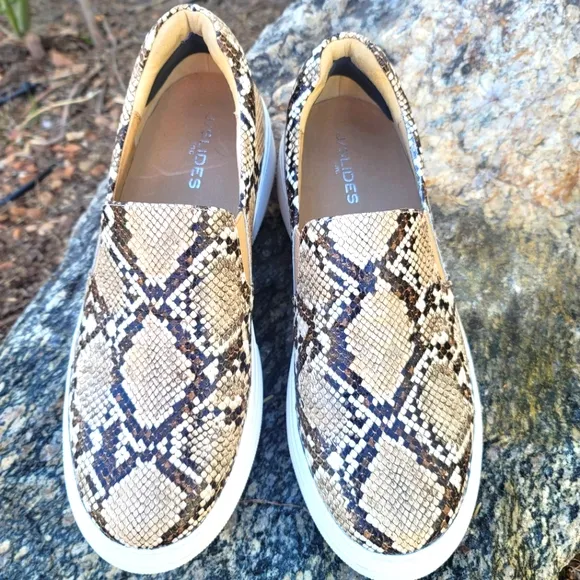 J/SLIDES NYC platform leather snakeskin loafer Women's 10M black tan white EUC
