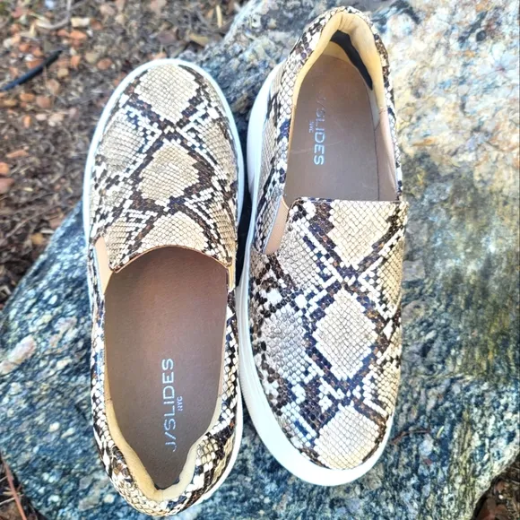 J/SLIDES NYC platform leather snakeskin loafer Women's 10M black tan white EUC