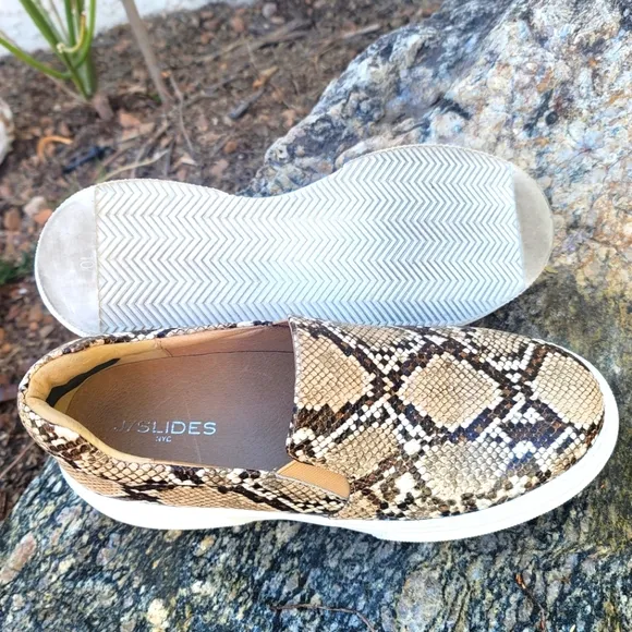 J/SLIDES NYC platform leather snakeskin loafer Women's 10M black tan white EUC