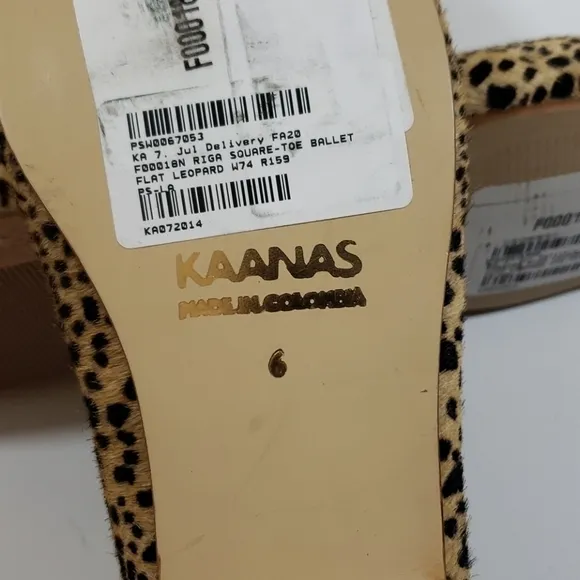 Kaanas~Size 6~Beige/Black Riga-LEO Ballet Shoes.