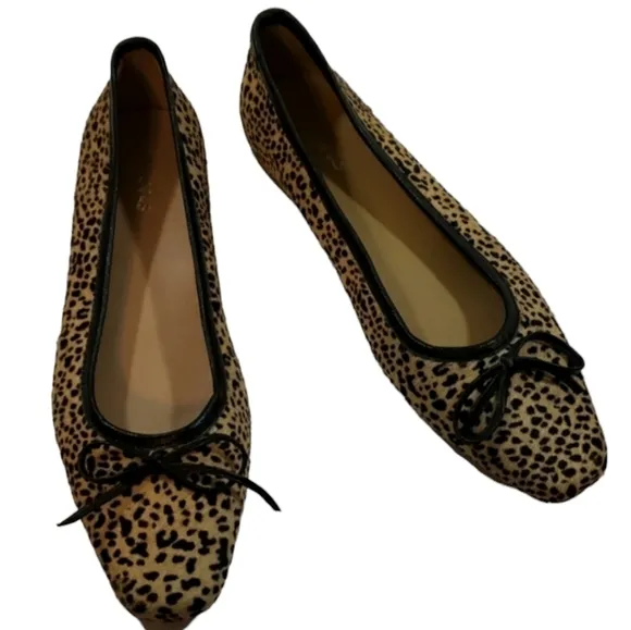 Kaanas~Size 6~Beige/Black Riga-LEO Ballet Shoes.