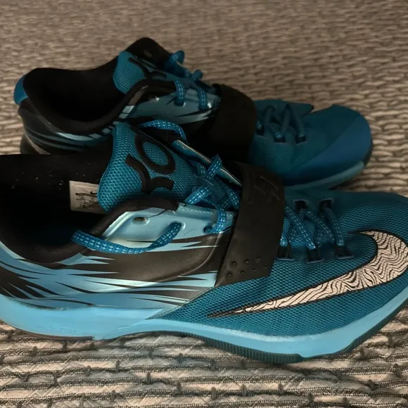 KD 7 shoes