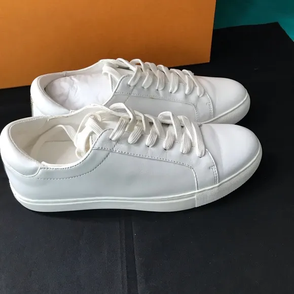 Kenneth Cole White Sneakers