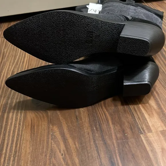 Knee High Cowboy Boots Size 10