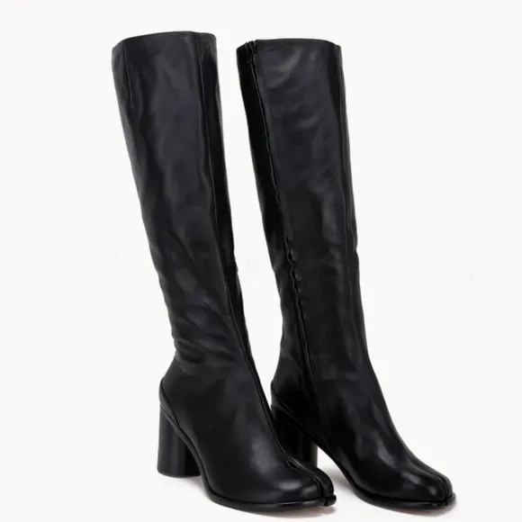 Knee-High Tabi Boots