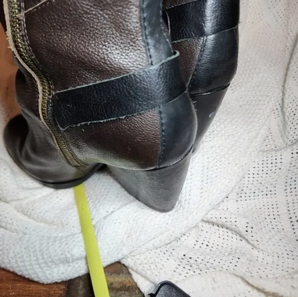 Korkease Leather knee high riding boots 10 NEW‎