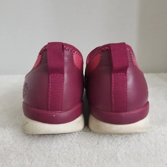 KURU Ellie slip on shoes